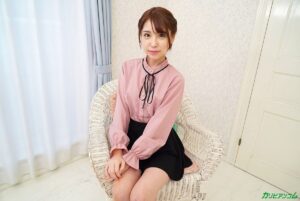 敏感ちっぱい美女を深掘り！