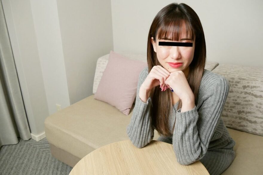 男の悶絶顔に興奮するイラマ好きのドS美女